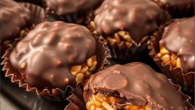 Easy Chocolate Caramel Nut Clusters: The Ultimate Bite-Sized Dessert